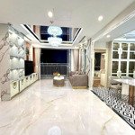 Vinhomes central park quận bình thạnh cần bán nhanh căn hộ 3 phòng ngủtòa c2 full nội thất cao cấp