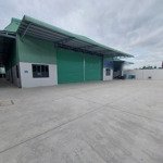 Cho thuê xưởng khuôn viên 1500m2 đường xe tải 8 tấn. thích hợp ngành nghề sạch thuận an, bình dương