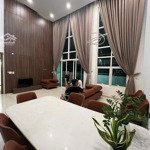 Chính chủ cần bán căn hộ duplex krista 4 phòng ngủ 3 vệ sinh198m2 giá bán 8.2 tỷ liên hệ:0909167641 nhung