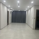 Cho thuê căn hộ 3 ngủ giá rẻ nhất khai sơn, long biên, 119.7m2, 3 ban công, 15tr/tháng