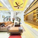 Bán gấp! thái thịnh, lô góc, gần phố, nhà đẹp ở ngay, 50m2*5t