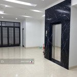 Cho thuê nhà hoàng ngândiện tích80mx 6 tầngnhà 2 mặt tiền đường rộng oto đỗ giá bán 50 triệu