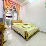 Trống 1 studio ở kế bên đảo kim cương, gần nguyễn thị định có cửa sổ lớn