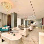 Em loan bán căn hộ chung cư aqua central 3pn 120m2 tầng trung đẹp. các phòng đều thoáng. 0372004956