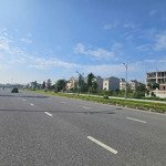 Cần chuyển nhượng lô đất biệt thự 270m2 sổ đỏ, mặt rộng 12m, hướng đông nam trên mặt đường 53m