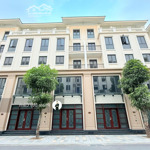 Bán liền kề center shophouse 75m2 ở vịnh tây 12, giá chỉ từ 9 tỷ tại vinhomes ocean park 3