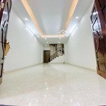 Chính chủ bán nhà đẹp hoàng hoa thám, gara ôtô, 50m2, nhỉnh 9 tỷ