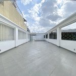 Cho thuê rooftop tòa nhà savista realty 212m2- 25tr/tháng, lê văn duyệt, phường 1, quận bình thạnh