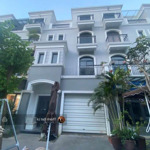 Chính chủ bán biệt thự liền kề 4t 105m2 ven biển grandbay townhouse hùng thắng, hạ long.