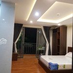 Bán toà căn hộ view cầu rồng thiết kết dạng luxury doanh thu tốt