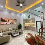 Bán nhà đẹp siêu hồn 38m2 ngõ 32 phố an dương 5 tầng 2 thoáng