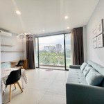 Căn hộ 1pn balcon/cửa sổ thoáng view trường sa chill cực, 45m2, khu phan xích long, phú nhuận