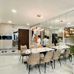 Cho thuê căn hộ diamond brilliant 112m2 2 phòng ngủ 2 vệ sinh giá bán 24 triệu/tháng