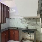 đường số 4 hòn xện, vĩnh hoà, nha trang. nhà 2 tầng. dt: 60m2. hướng tây bắc. giá: 2,9 tỷ. sổ hồng