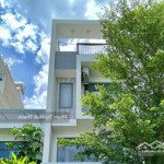 Cho thuê nhà 4 tầng, 53m2 ( 4*13), khu phân lô đường 827, phú hữu, 13 triệu/th tl