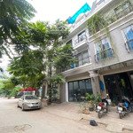 Bán biệt thự 141m2 tại khu đô thị mới phùng khoang, 31 tỷ, view đẹp