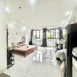 Trống sẵn căn studio cửa sổ mặt tiền đỗ thị lời quận 3 có hầm xe thang máy, hiện đại sang trọng