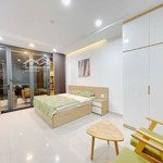 Thuê ngay căn hộ 30m2 có ban công lớn, đầy đủ nội thất, lê quang định gần chợ bà chiểu