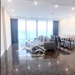 Căn hộ 2 ngủ đồ cơ bản golden river view sông hồng