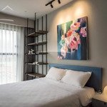 Bán officetel saigon royal 36m2 full, nội thất, lầu cao, giá bán 2.85 tỷ. liên hệ: 0933304751