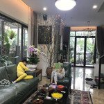 Tôi cần cho thuê căn bt siêu phẩm full đồ giá từ 22 triệu/tháng ở vinhomes thăng long, 0912342262