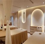 Cho thuê nhà mặt phố trần thái tông, 90m2 x 7 tầng, mặt tiền 4m, thông sàn, thang máy, vỉa hè rộng