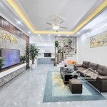 Hiếm hào nam, nhà mới, lô góc 2 thoáng, sát mặt phố, dt 38m2 5tầng.