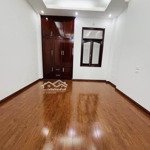 Phố hồng hà, ba đình,50m2x6 tầng,vỉa hè kinh doanh,ôtô tránh, 15.8 tỷ