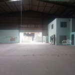 Cho thuê kho, nhà xưởng mặt tiền đường quốc lộ 1a , quận 12 , dt: 1,700m2