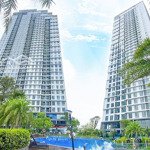 Tôi muốn bán gấp căn hộ 2 phòng ngủ73m2 ở mỹ đình pearl full nội thất, view hồ cực đẹp hướng mát giá bán 6 tỷ