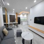 Bán nhanh căn hộ 2 phòng ngủmidtown m8 diện tích 80 m2 view nội khu tầng cao giá bán 7,5 tỷ (giá tốt)