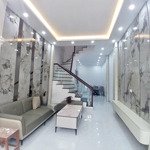 Nhà đẹp đón tết - trung tâm văn quán - khách đến ở luôn - dt 45m2 chỉ 9 đồng.