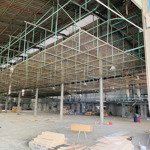 Xưởng tân uyên 3000m2 vp 120m2 có sẵn chuyền sơn treo 600m pccc tự động giá thuê 200 triệu/tháng