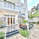 Villa sân vườn không gian ấm áp- đầy đủ nội thất giá 55 triệu