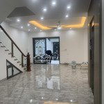 Cho thuê nhà nguyên căn tại mỹ đình 1. diện tích 80m2 x 5 tầng mới đẹp , lh 0982247544