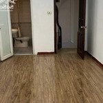 Cho thuê nhà chính chủ số 6 ngõ cống trắng, 25m2 tiện kinh doanh hoặc sinh sống - giá bán 15 triệu/tháng