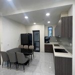 Em cần cho thuê căn hộ 120m2 3 phòng ngủ 3 vệ sinhfull nội thất 30 triệu tại khu centery cao cấp nhất celadon city