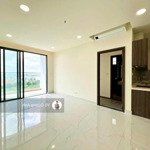 Bán gấp diamond centery 120,7m2 3pn3wc giá 7,3 tỷ bap hết mọi chi phí, tặng ô xe không phát sinh