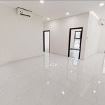 Bán nhanh căn hộ 2 phòng ngủ112m2 diamond brilliant celadon giá bán 6 tỷ 350 bao hết