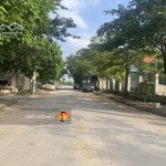 Bán đất phố hoa động, cự khối, 76m2 đường rộng 15m vỉa hè 3m, có thể xây tòa nhà 7 - 8 tầng