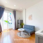 Chdv 1 phòng ngủbalcony - studio ngay lotte cộng hoà ở ngay - chính chủ