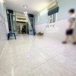 Trần hưng đạo quận 5diện tích50m2 ngang gần 4m, 3 tầng giá bán 6 tỷ hơn.