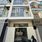 Bán nhà tặng nội thất - tô hiến thành, p15, quận 10, 68m2, shr