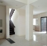 Bán biệt thự tại mailand hanoi city, 162 triệu / m2, 129 m2, 4pn, 4wc