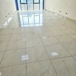 Còn duy nhất 1 tầng chỉ 08 triệu/60m2 - văn phòng mặt đường tố hữu vạn phúc