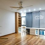 Nhà riêng - xuân la - gara ô tô - thang máy - 86m2 - 24,5tỷ - vip