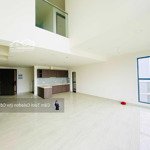 đẳng cấp sống sang - penthouse centery 262 m2, 29m2 sân vườn, ck 17%/ kèm ô xe