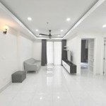 Cho thuê căn hộ 2 phòng ngủ 23 triệu, 86m2 tại hado centrosa garden, q10, hcm