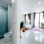 Cho thuê phòng ban công thang máy tại nguyễn trung trực, 40m2, bình thạnh, hcm, giá ưu đãi