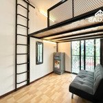 Cho thuê duplex ban công - thang máy ngay nguyễn trãi quận 1